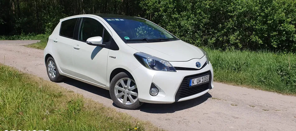 toyota białobrzegi Toyota Yaris cena 29900 przebieg: 148000, rok produkcji 2013 z Białobrzegi